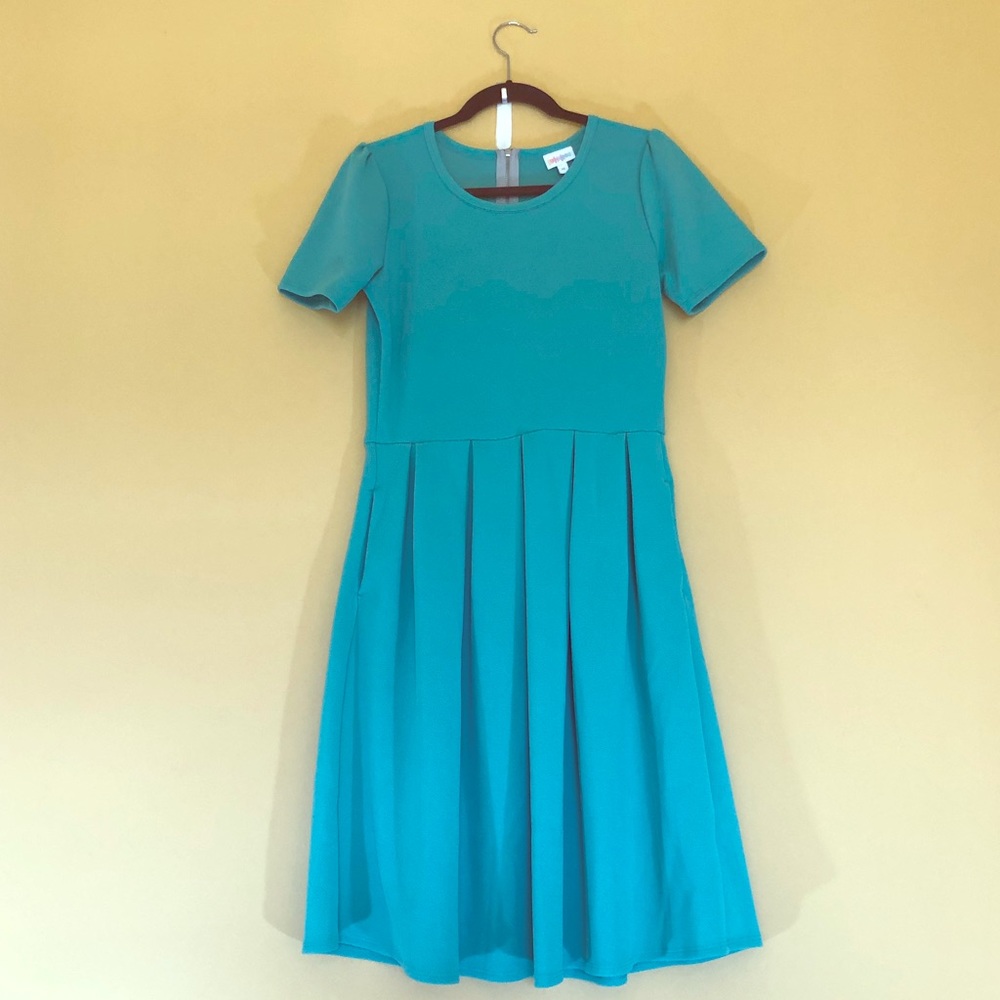 Mint green Lularoe Amelia